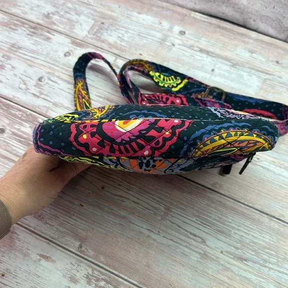 Vera Bradley Twilight Paisley Crossbody Purse - Picture 4 of 6